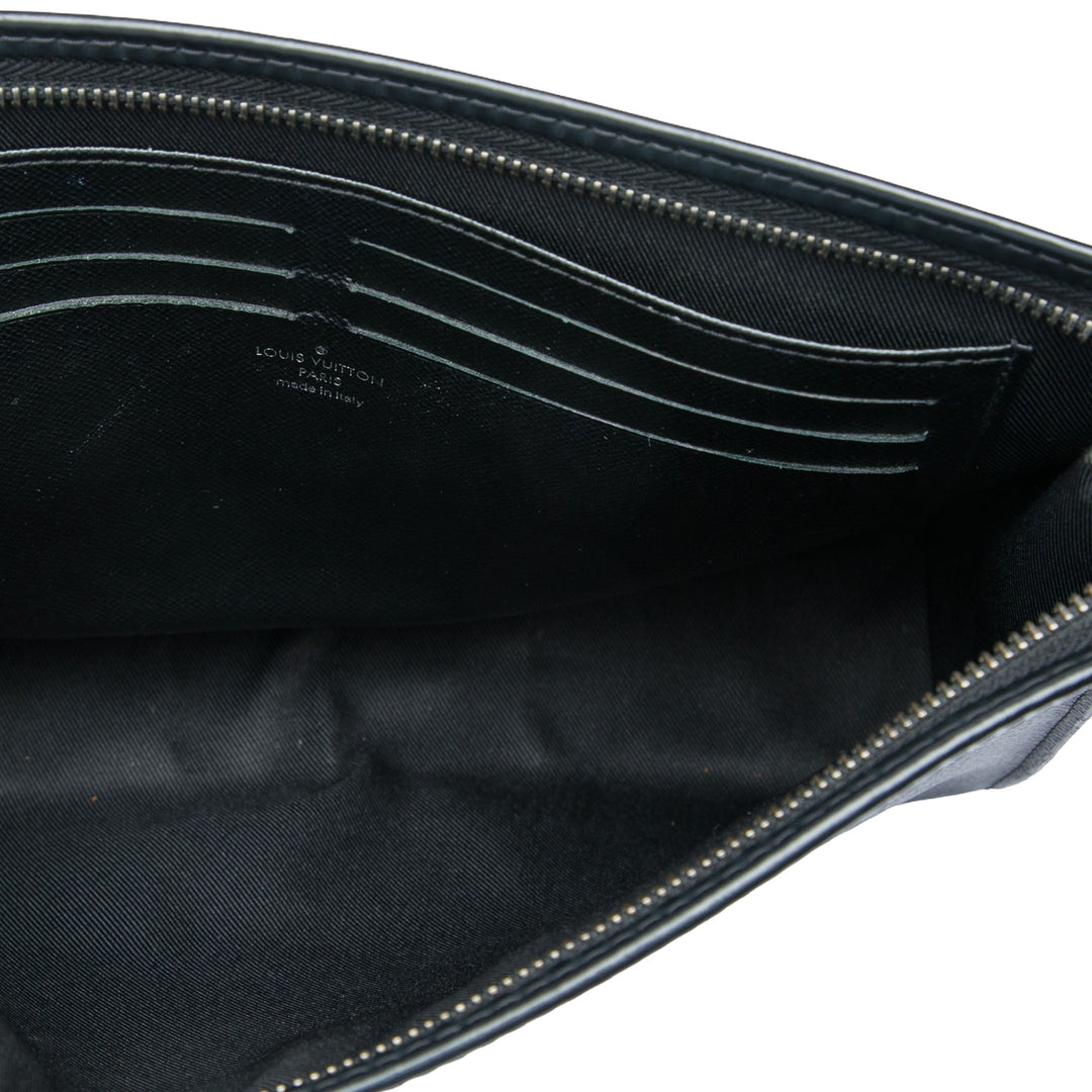 Louis Vuitton Pochette Voyage MM Monogram Eclipse Noir