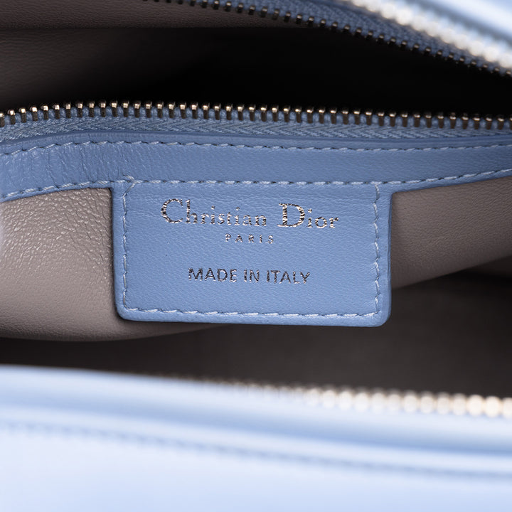 Dior Sac à main Lady Dior Bicolore Cannage Grand Cuir d'agneau Bleu – vue 5 – GABY PARIS