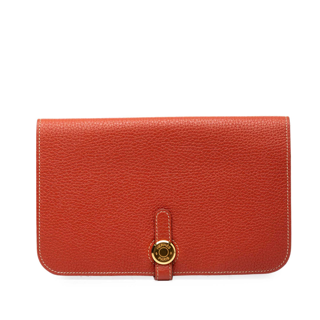 Hermès Portefeuille Dogon Duo Togo GM Orange – vue principale – GABY PARIS