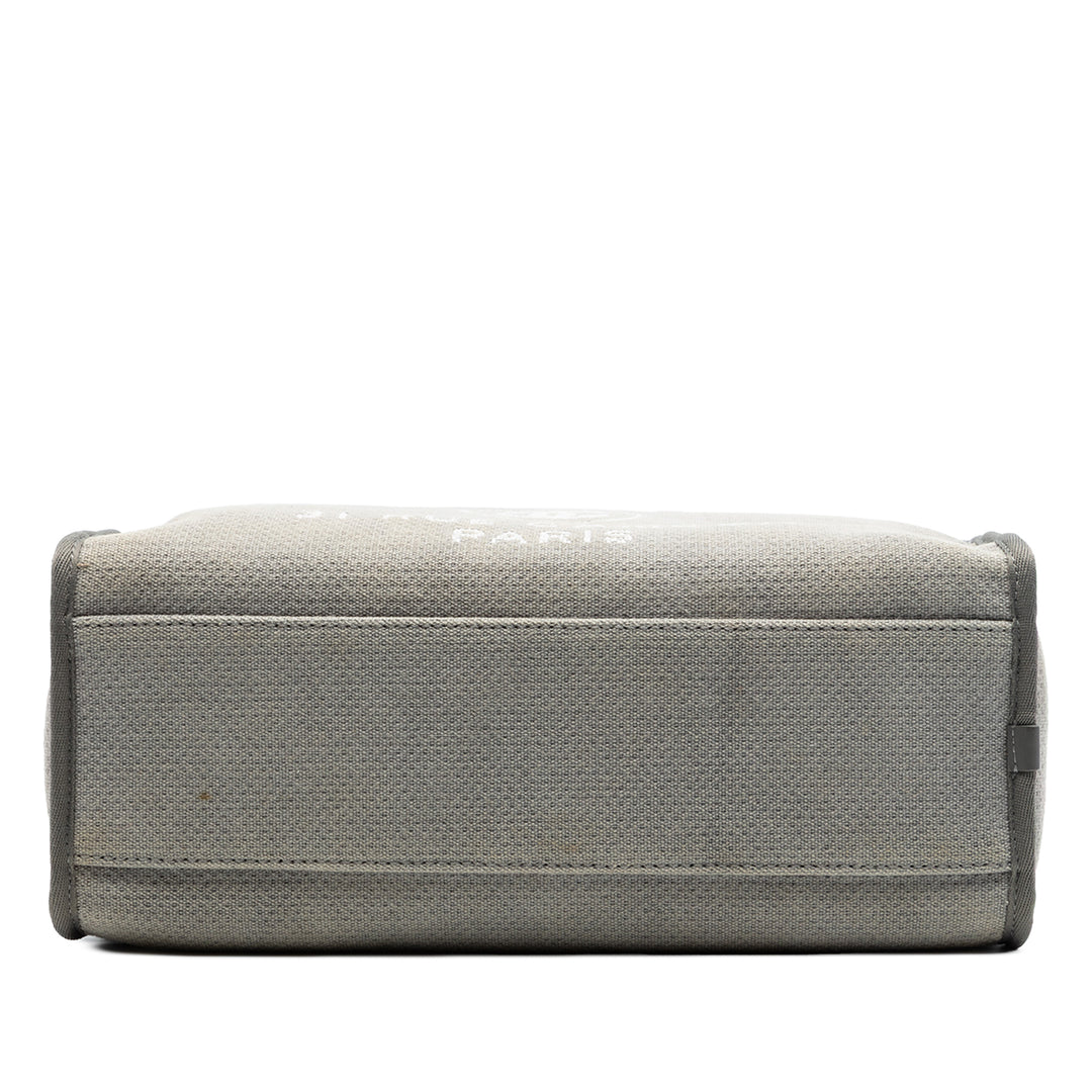 Chanel Large Toile Deauville Bowling Sac
