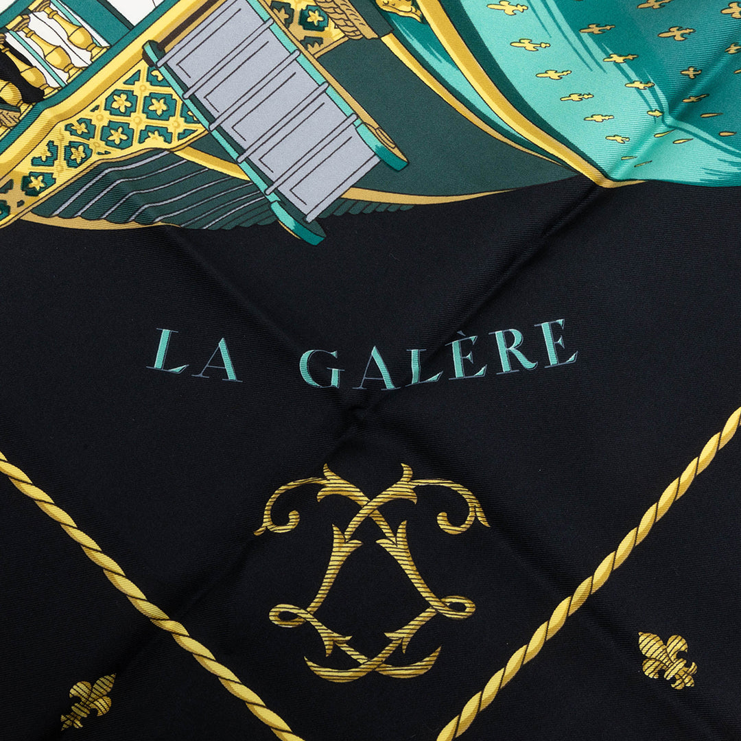 Hermès Vue Du Carrosse De La Galere La Reale Foulard 90 Multi Soie