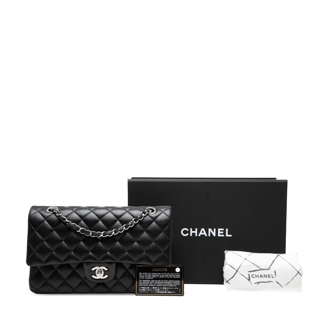 Chanel Medium Classic Cuir d’agneau Double rabat