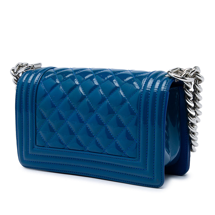 Chanel Matelassé et Acrylic Boy à rabat Petit Bleu – vue 2 – GABY PARIS