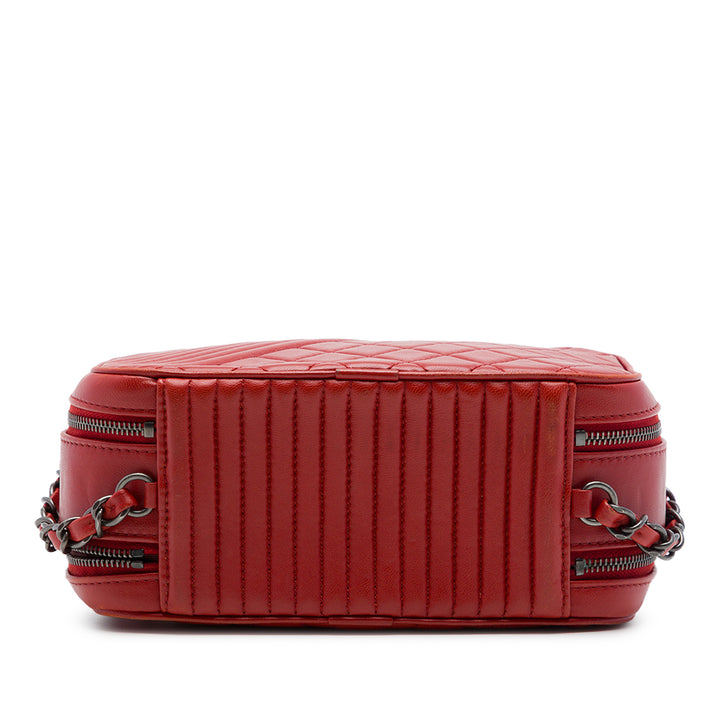 Chanel Matelassé Coco Boy Sac caméra Petit Cuir d'agneau Rouge – vue 3 – GABY PARIS