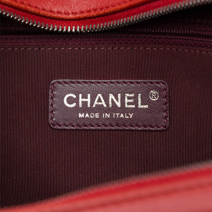 Chanel Matelassé Coco Boy Sac caméra Petit Cuir d'agneau Rouge – vue 5 – GABY PARIS
