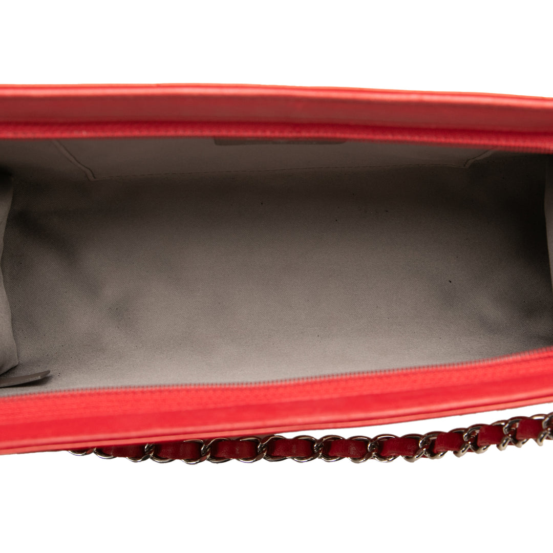 Chanel Cuir verni Cuir de veau Lucky Symbols Pochette Rouge