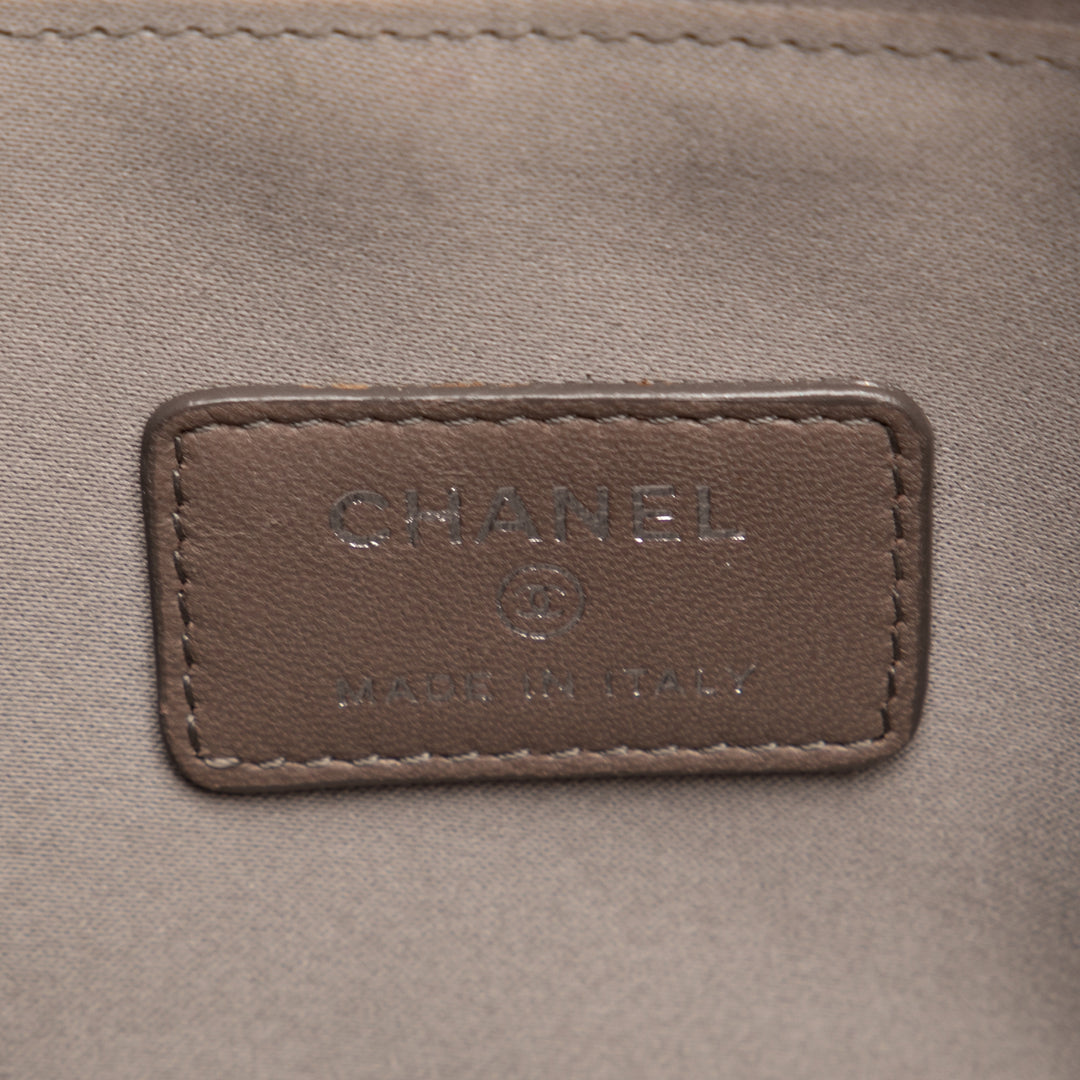 Chanel Cuir verni Cuir de veau Lucky Symbols Pochette Rouge