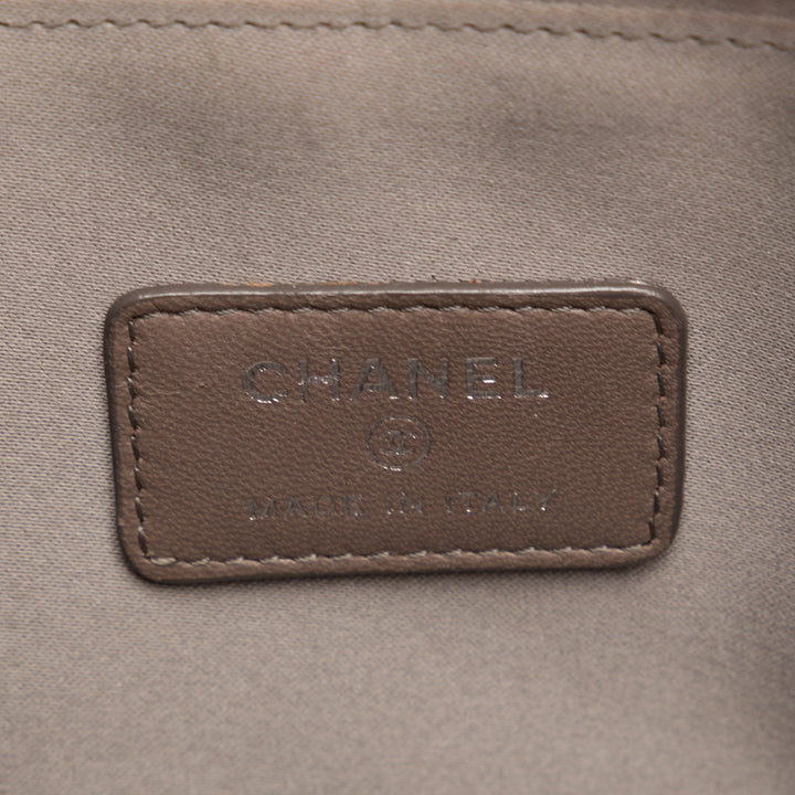 Chanel Cuir verni Cuir de veau Lucky Symbols Pochette Rouge