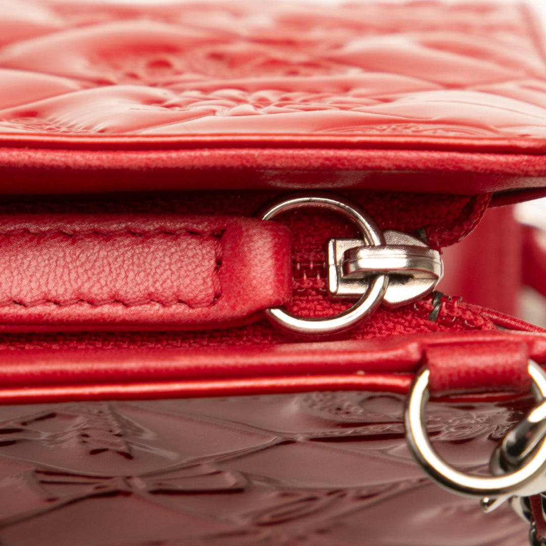 Chanel Cuir verni Cuir de veau Lucky Symbols Pochette Rouge