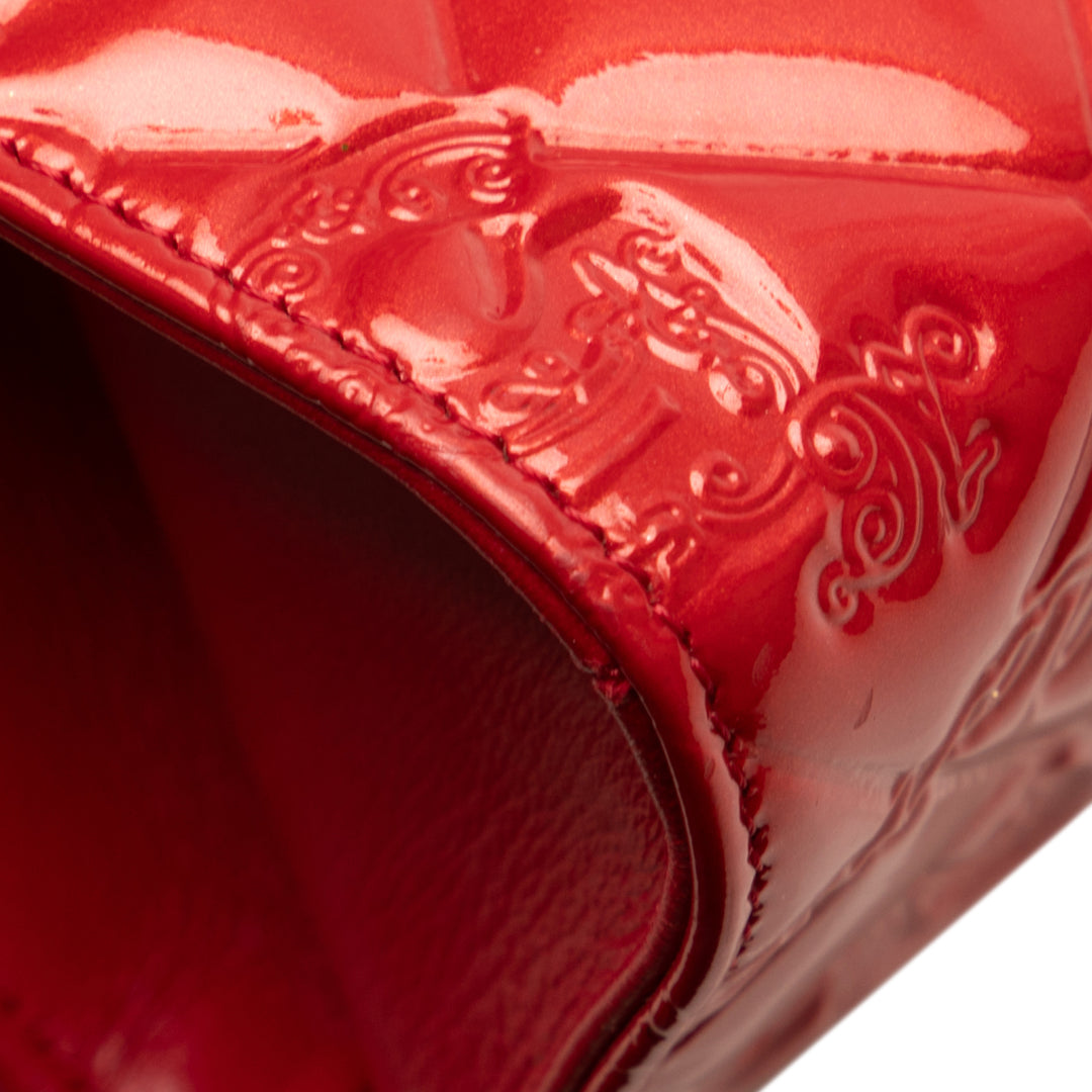 Chanel Cuir verni Cuir de veau Lucky Symbols Pochette Rouge