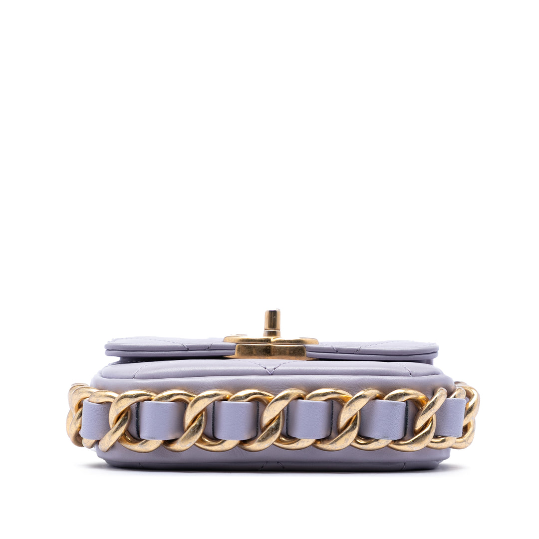 Chanel Mini Matelassé Cuir de veau Framing Chain à rabat