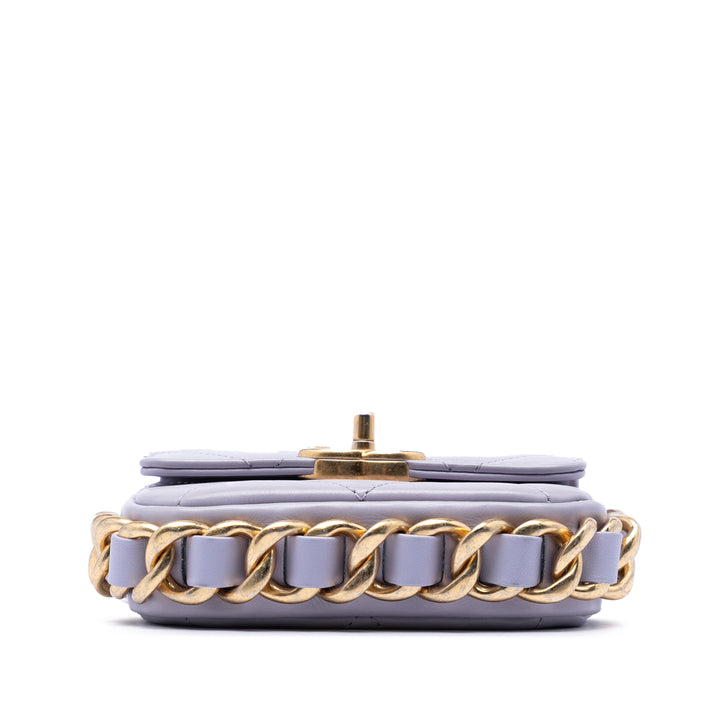 Chanel Mini Matelassé Cuir de veau Framing Chain à rabat
