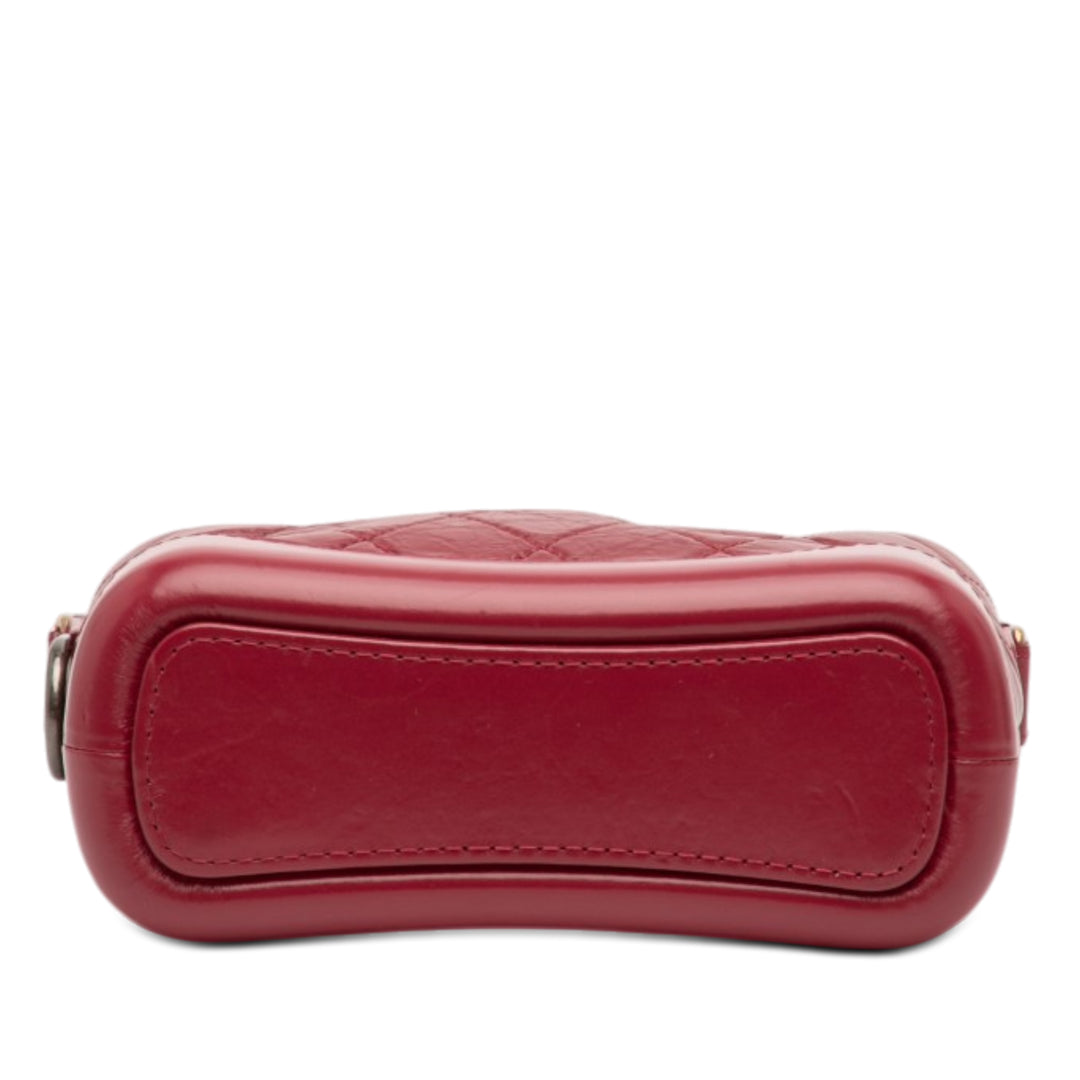 Chanel Small vieilli Cuir de veau Gabrielle Sac porté croisé