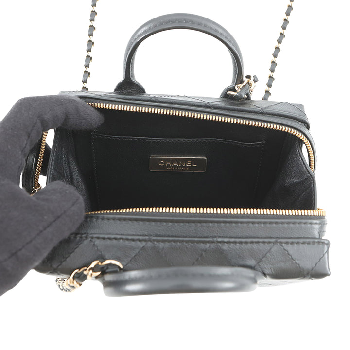 Matelassé clouté Carré Vanity Petit Cuir de veau Noir