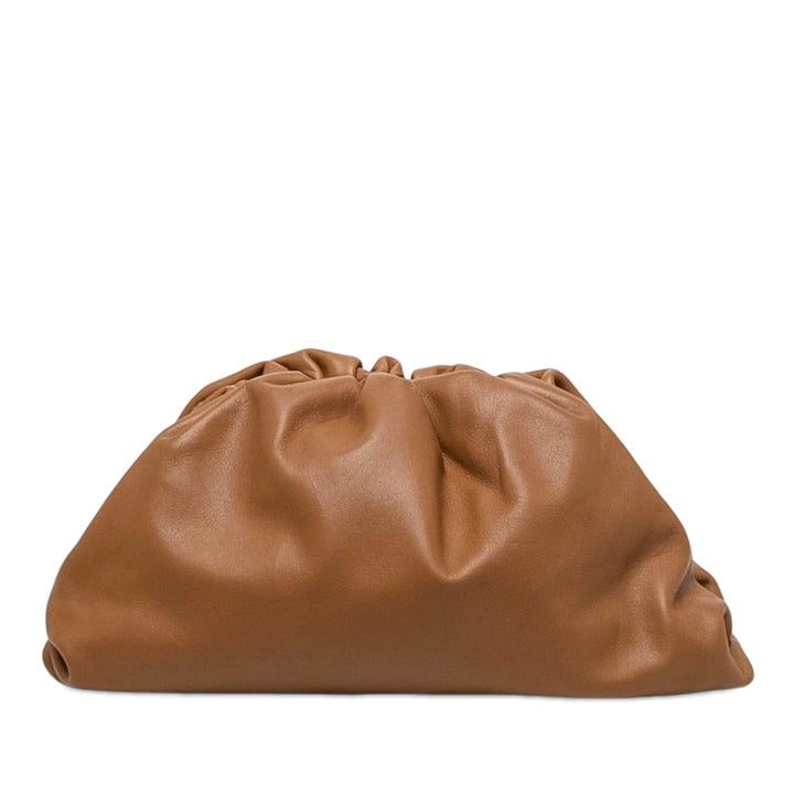 Bottega Veneta The Pochette Cuir d'agneau Marron – vue principale – GABY PARIS