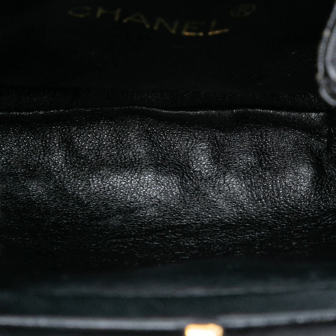 Chanel Quilted Cuir d’agneau Frame Bijoux Chain Kiss Lock Belt Bag Noir