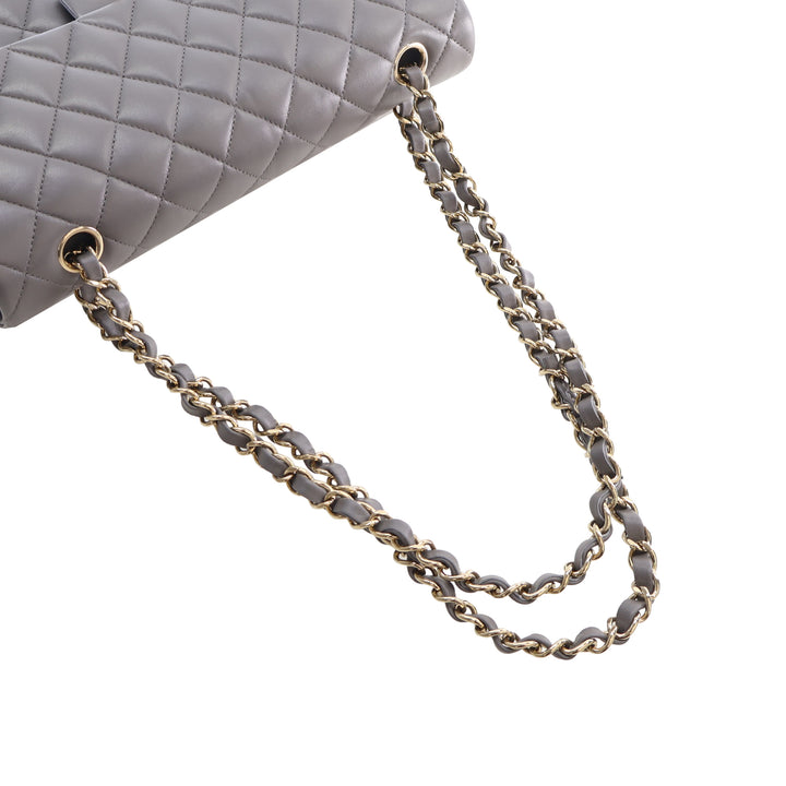 Chanel Classic Double rabat Moyen Cuir d'agneau