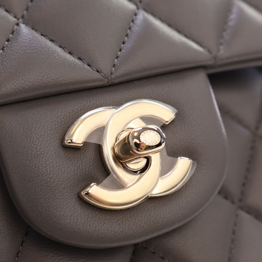 Chanel Classic Double rabat Moyen Cuir d'agneau