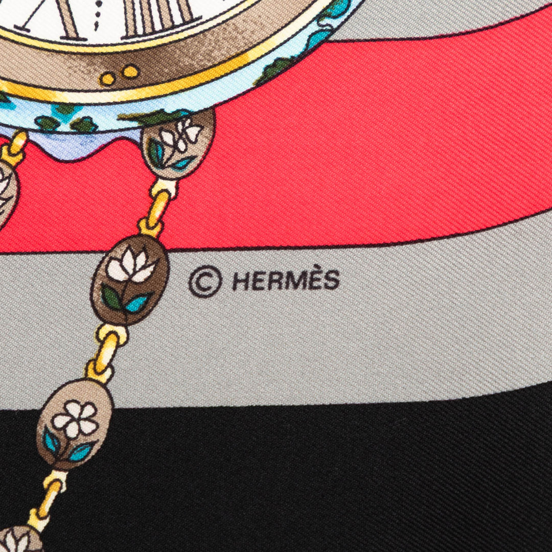 Hermès Parmi Les Fleurs Je Compte Les Heures Soie Foulard 90