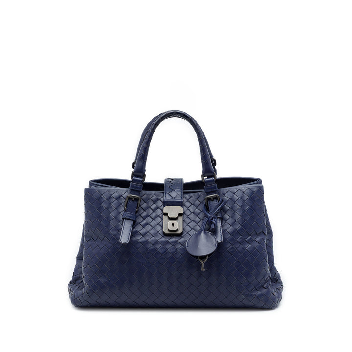 Bottega Veneta Sac à main Intrecciato Roma nappa Petit Bleu – vue principale – GABY PARIS