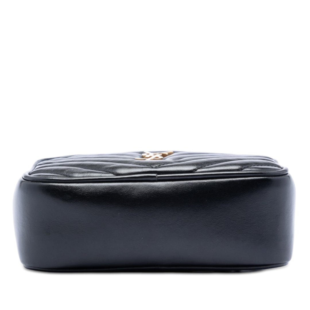Saint Laurent Mini Matelasse Cuir de veau Monogram Lou Pompon Sac caméra