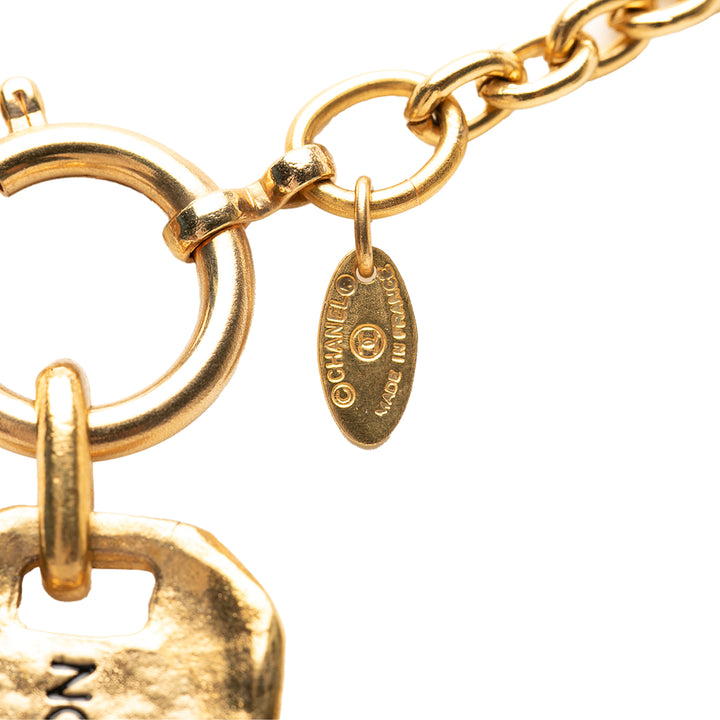 Chanel plaqué 31 Rue Cambon Plaque Pendant Collier