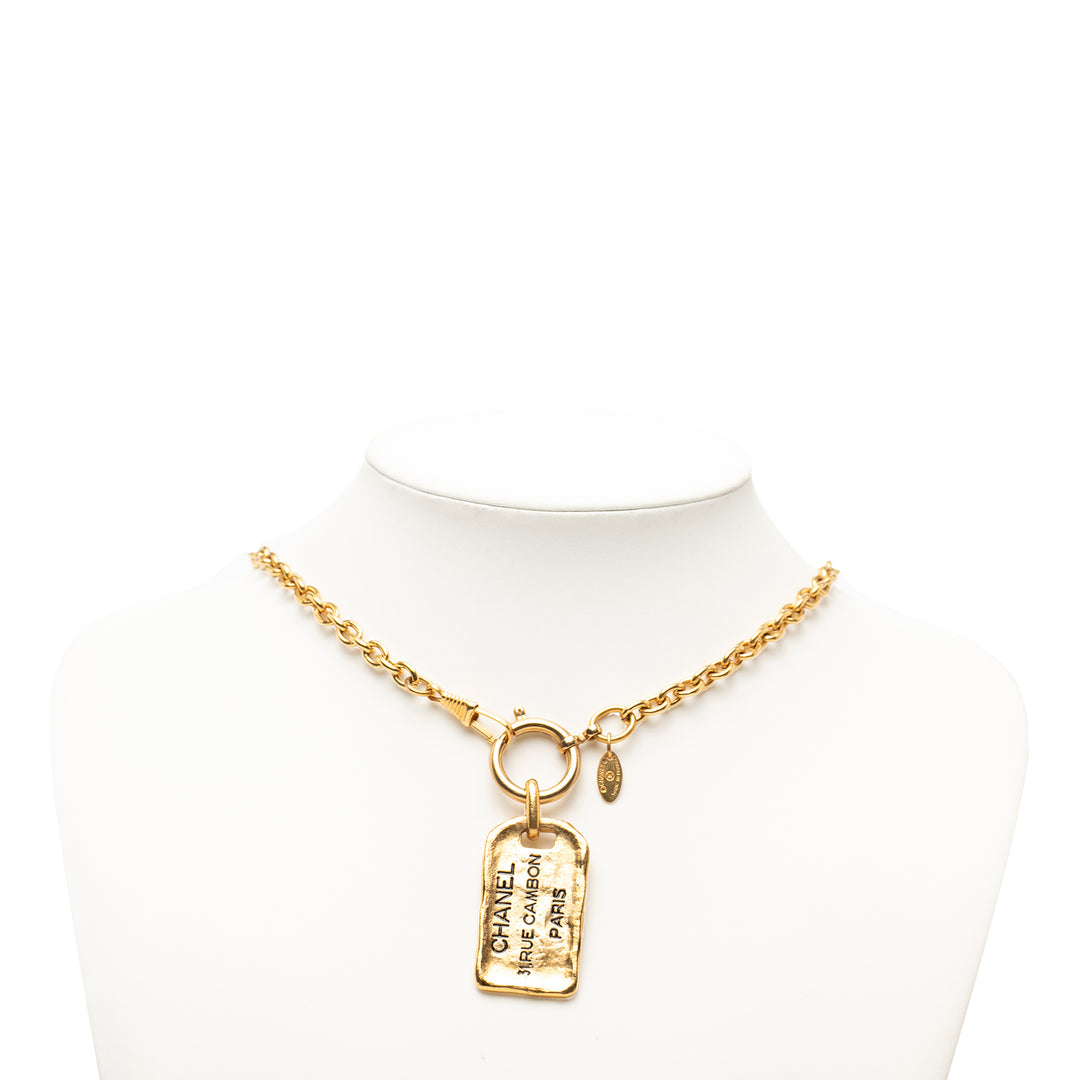 Chanel plaqué 31 Rue Cambon Plaque Pendant Collier