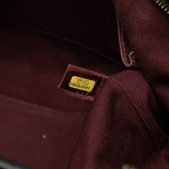 Chanel Large CC Quilted Glazed Caviar Coco Pleats Cabas Noir – GABY PARIS Authentique