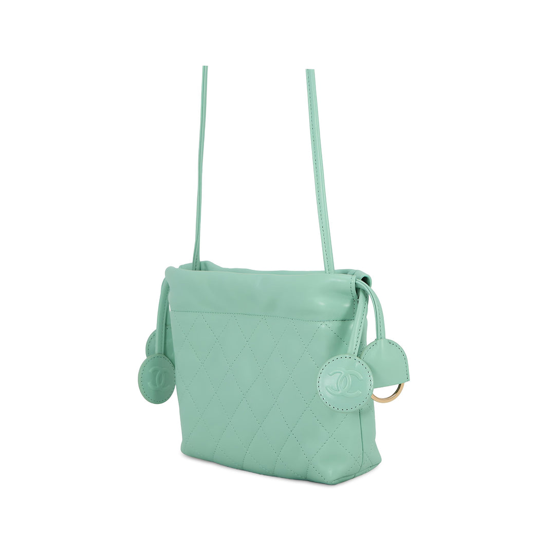 Chanel CC Matelassé Cordon Pochette Cuir d'agneau Vert – vue 2 – GABY PARIS