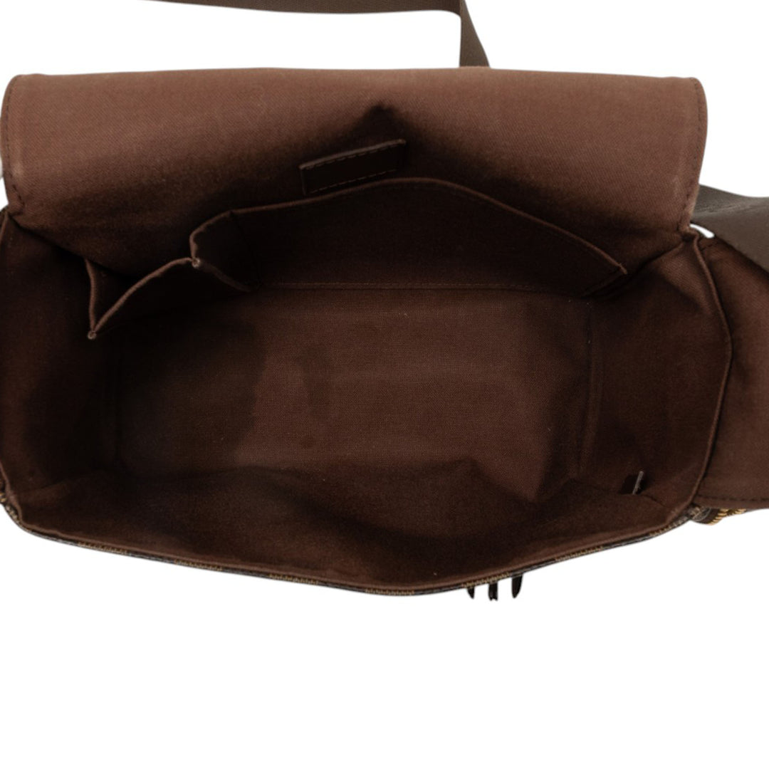 Louis Vuitton Melville Reporter Damier Ébène Marron – vue 4 – GABY PARIS