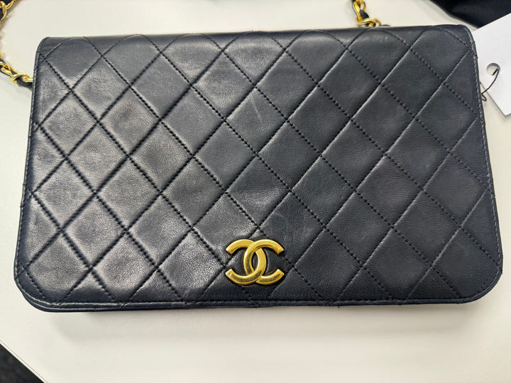 Chanel CC Vintage Cuir d’agneau Simple rabat