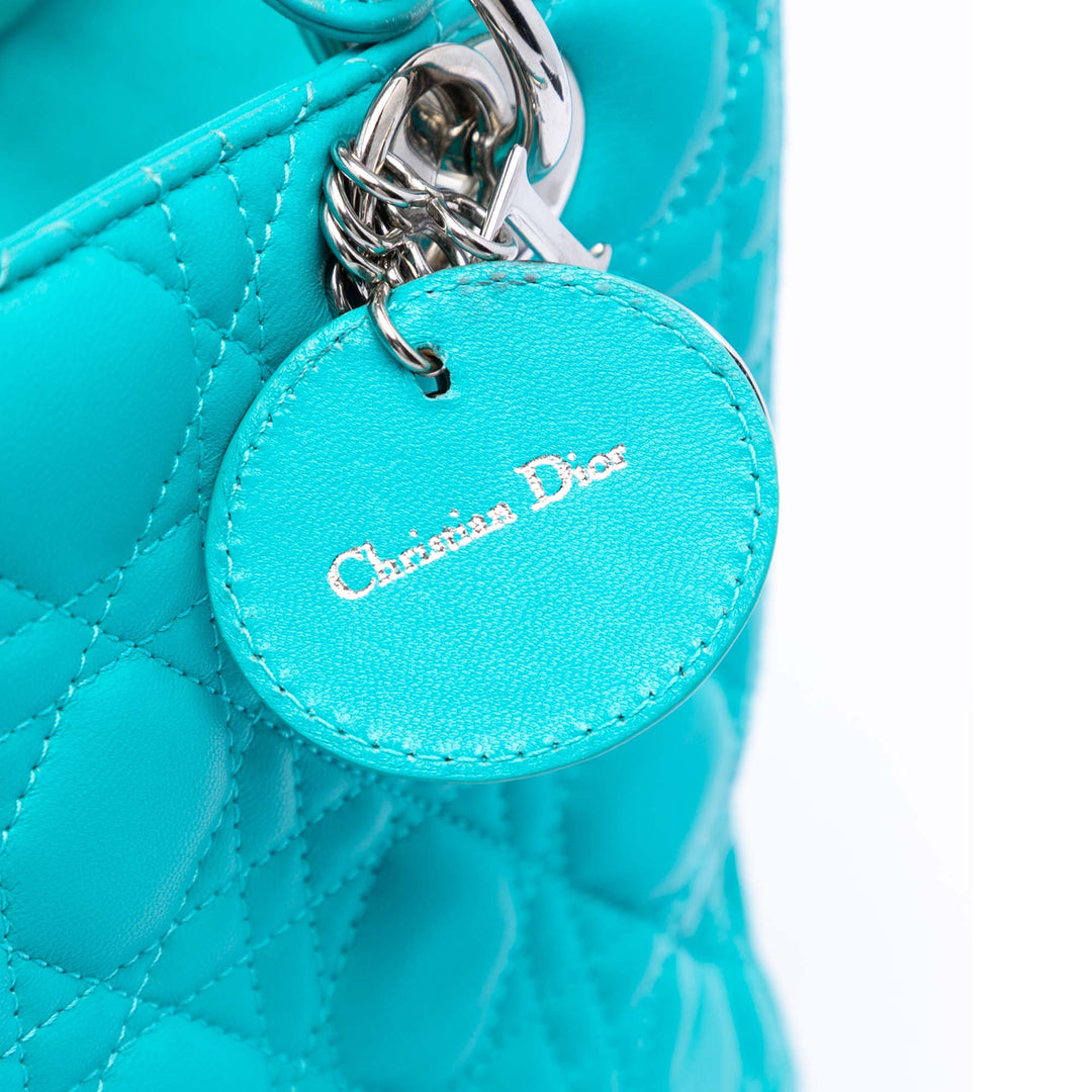 Dior Medium Cuir d’agneau Cannage Lady Dior