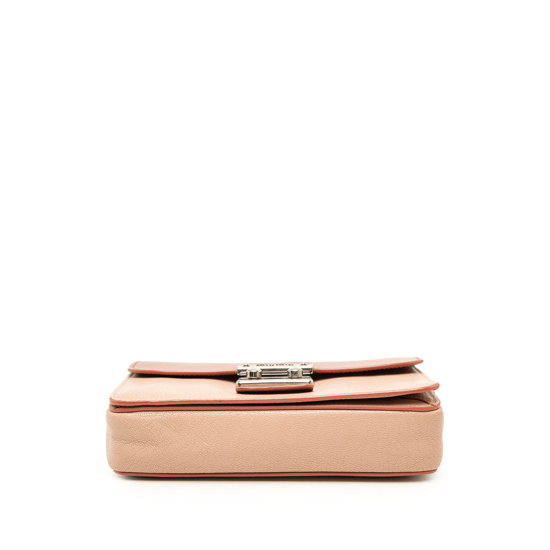 Miu Miu Sac bandoulière Bicolore Madras Cuir de chèvre Marron – vue 3 – GABY PARIS