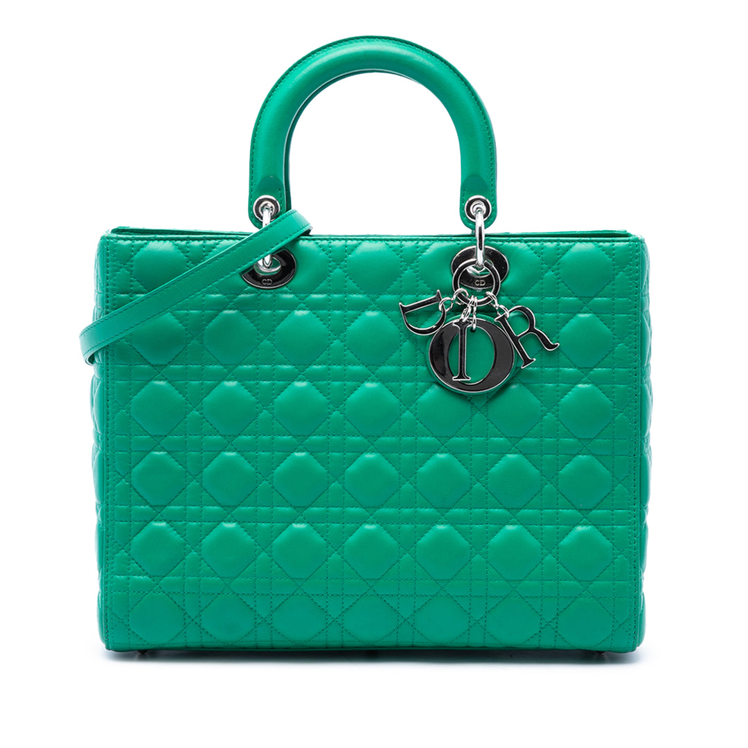 Dior Lady Dior Cannage Grand Cuir d'agneau Vert – vue principale – GABY PARIS