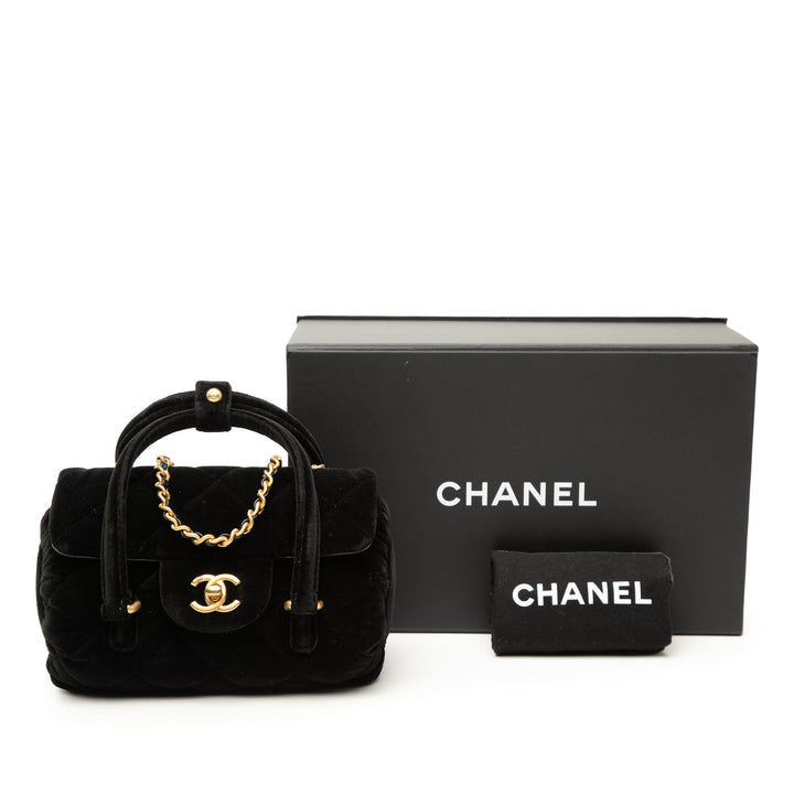 Chanel Mini Matelassé Velours anse supérieure à rabat