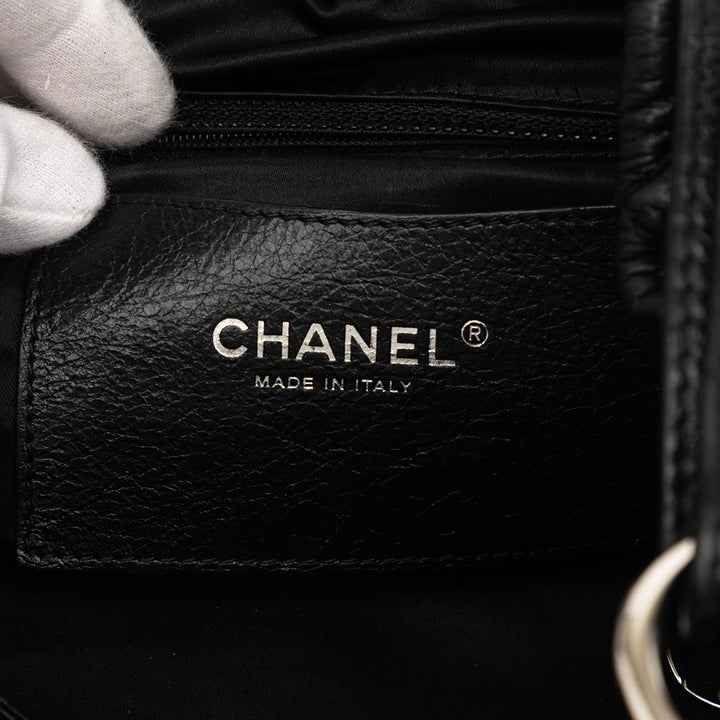 Chanel Glacé On The Road Sac seau Cuir de veau