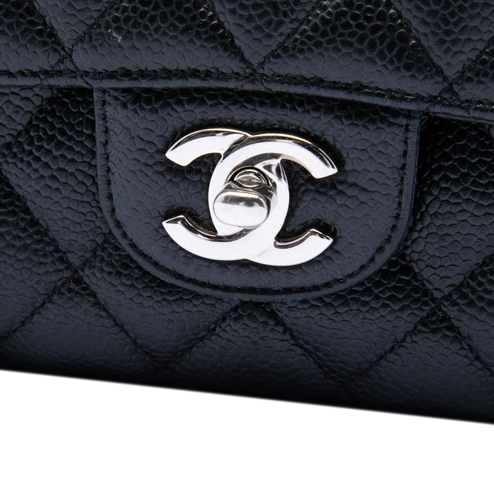 Chanel Medium Classic Caviar Double rabat