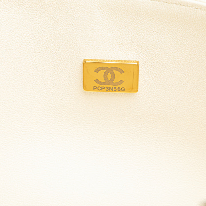 Medium Classic Caviar Double Flap White - Gaby Paris