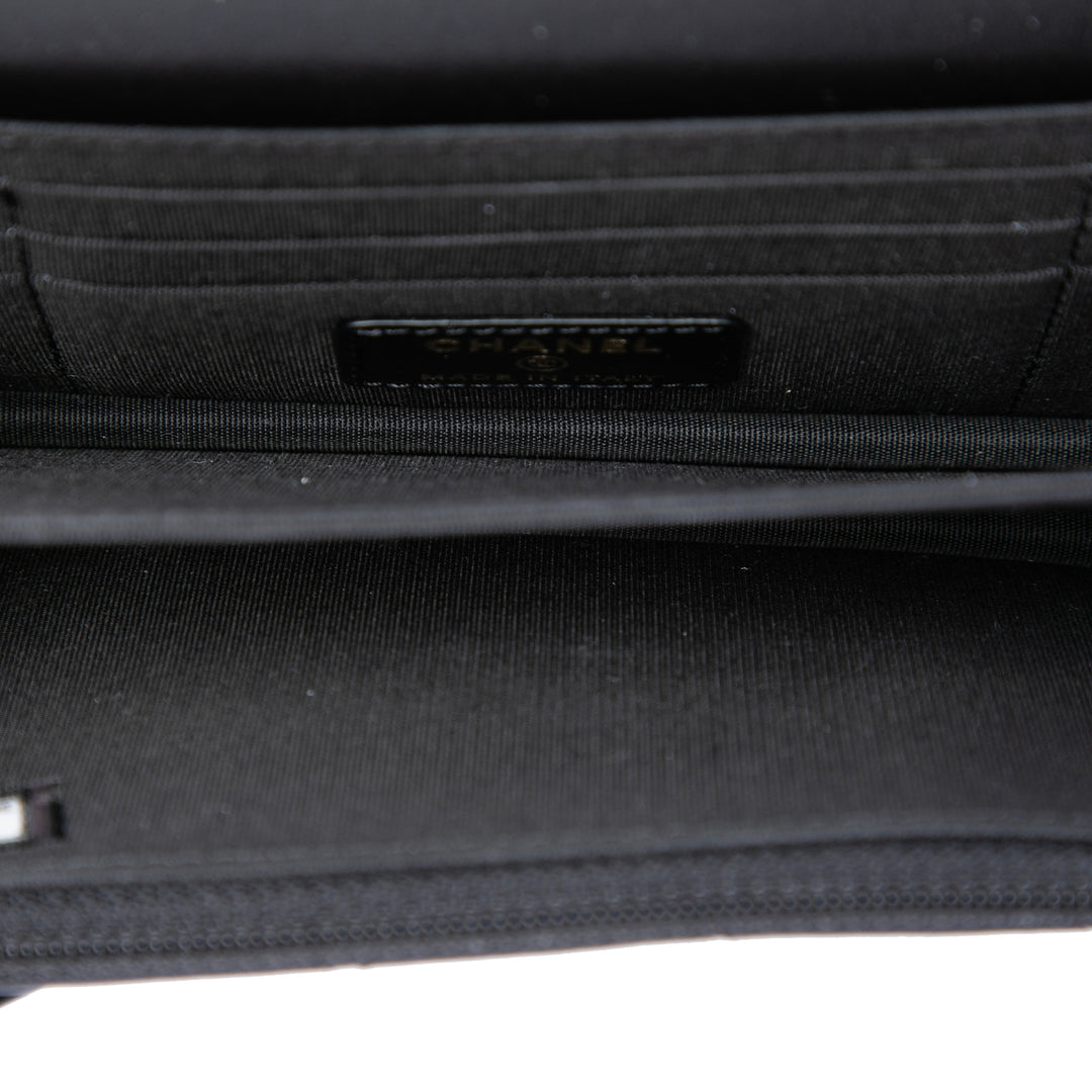 Chanel CC Matelassé Perles Wallet on Chain Maxi Cuir de veau