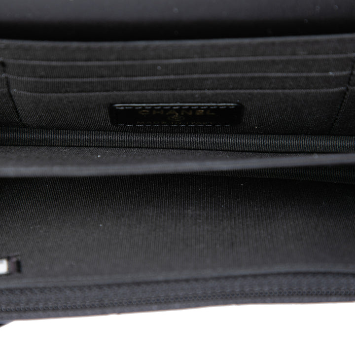 Chanel CC Matelassé Perles Wallet on Chain Maxi Cuir de veau