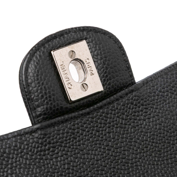 Chanel Medium Classic Caviar Double rabat Noir – GABY PARIS Authentique
