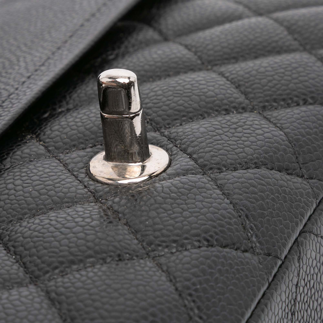 Chanel Medium Classic Caviar Double rabat Noir – GABY PARIS Authentique