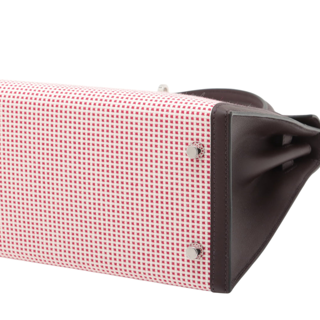 Hermès Toile Quadrille and Swift Kelly II Sellier 28 Rouge – GABY PARIS Authentique