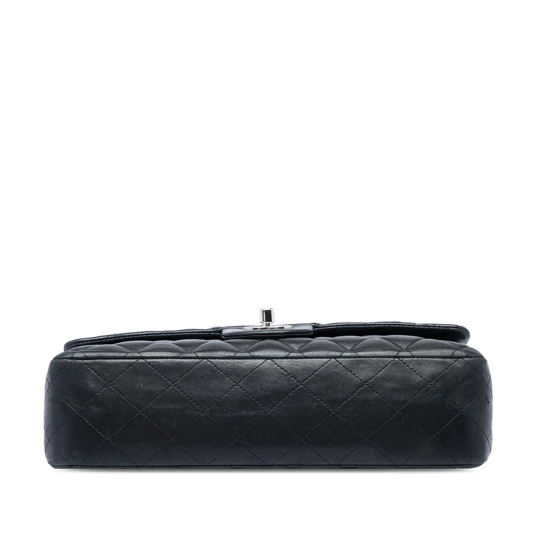 Chanel Classic Double rabat Moyen Cuir d'agneau Noir – vue 3 – GABY PARIS