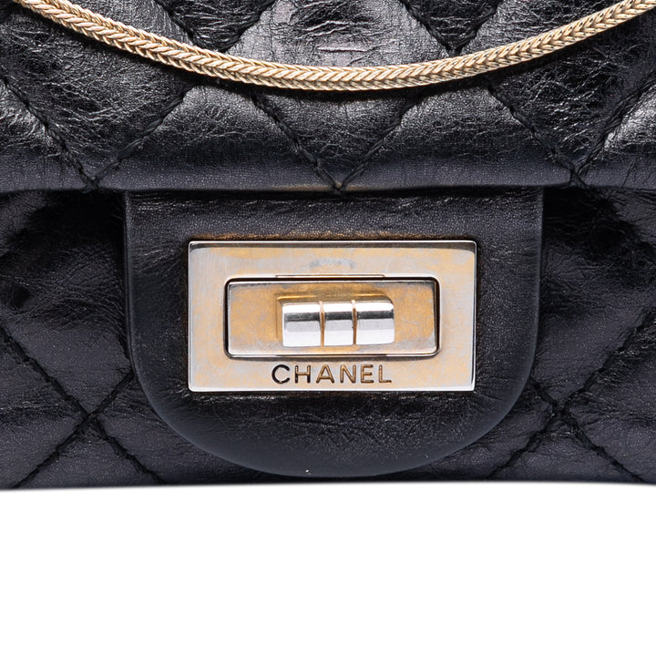 Chanel Matelassé Glazed Cuir de veau Reissue 2.55 East West à rabat