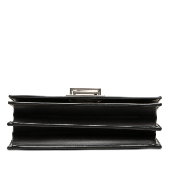Saint Laurent Smooth Cuir de veau Metropolis Chain Sac porté croisé