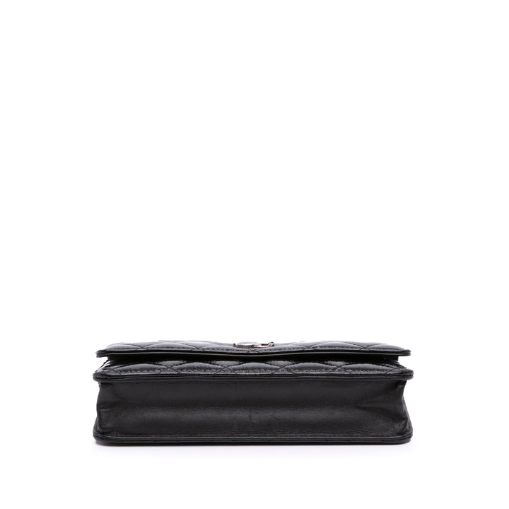 CC Quilted Patent Wallet On Chain Black - Gaby Paris