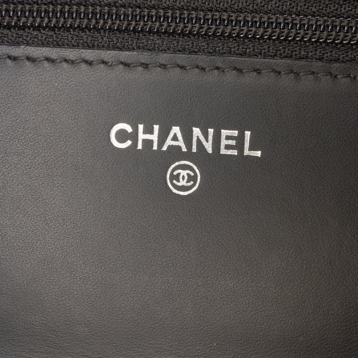 CC Quilted Patent Wallet On Chain Black - Gaby Paris