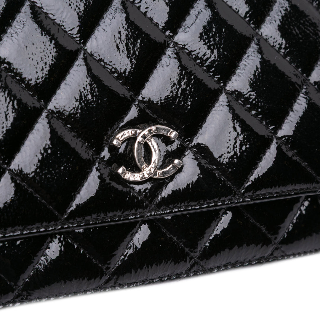 CC Quilted Patent Wallet On Chain Black - Gaby Paris
