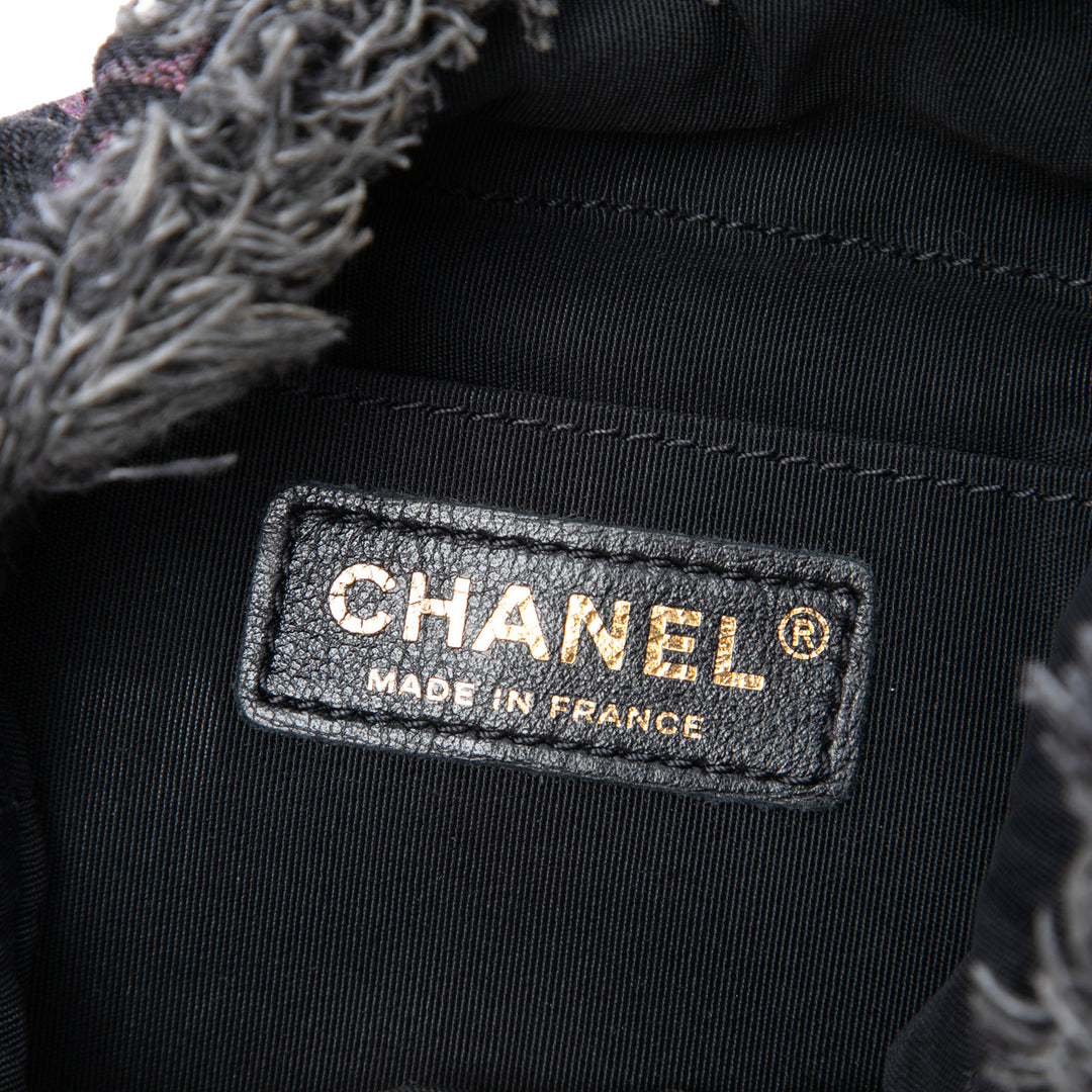 Chanel Mood Seau avec chaîne Petit Jean Gris